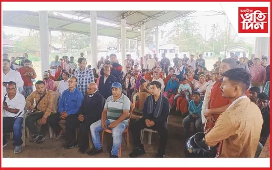 চাহ বাগিচাৰ ৰাইজে বিমুখ কৰিলে গৌৰৱ গগৈকঃ সভালৈ আহিল মাত্ৰ ৫০-১০০জন