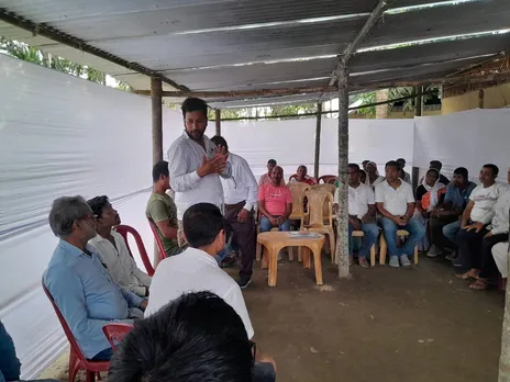 কৃষক মুক্তি বৰহোলা আঞ্চলিকৰ বিঅচি লাইনৰ সভাপতি ৰাজেশ নাগবংশীৰ আদ্যশ্ৰাদ্ধ আৰু স্মৃতিচাৰণ সভা সম্পন্ন...