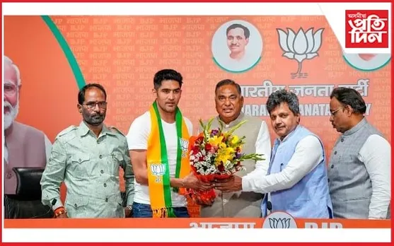 মঙ্গলবাৰে মোডীক কৰিছিল সমালোচনাঃ বুধবাৰে পুৱা BJP ত যোগদান বীজেন্দ্ৰ সিঙৰ