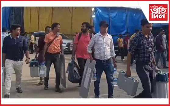 নিজ ভোটকেন্দ্ৰলৈ বুলি ৰাওনা শিলচৰৰ নিৰ্বাচনী বিষয়া-কৰ্মচাৰী