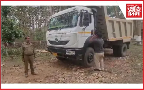 লামডিঙত কাৰ্বি আংলঙৰ পৰা অবৈধভাবে শিল কঢ়িওৱা ডাম্পাৰ জব্দ...