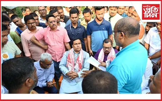 কয়াকুছিত খিলঞ্জীয়াক আক্ৰমণৰ ঘটনাত আহতৰ কাষত মন্ত্ৰী জয়ন্ত মল্লবৰুৱা...