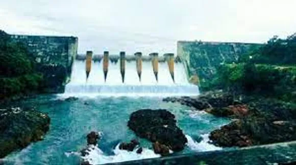 বাঢ়নী পানীয়ে ধৰিব ভয়ংকৰ ৰূপ!  খানদং বান্ধৰ ৭ খনকৈ শ্লুইচ গেট মুকলি...