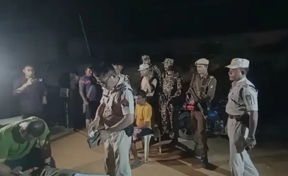 বোকাজানত নিচাজাতীয় সামগ্ৰীসহ সৰবৰাহকাৰীক আটক
