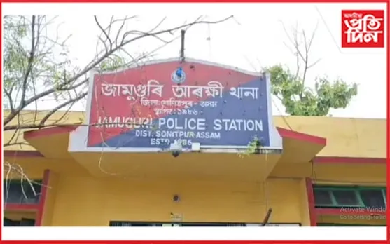 জামুগুৰিহাটত উপ পৌৰপতিক আক্ৰমণ কৰি ৰঙাঘৰৰ আলহী হ'ল ৪ জন