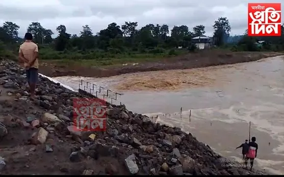 হাতীমূৰা,বালিপৰা,জামুগুৰিহাটত জটিল বান পৰিস্থিতি...