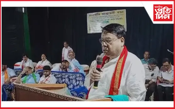 কামপুৰত মুক্তিযুঁজাৰু ভি বি ৰাম বৰা-মানিক বৰাৰ প্ৰতিমূৰ্তি উন্মোচন