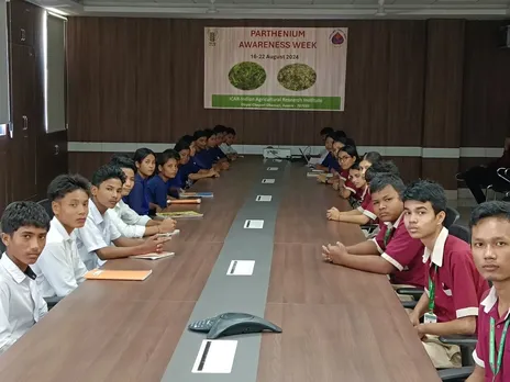 বিষাক্ত পাৰ্থেনিয়ামৰ সন্দৰ্ভত ধেমাজিত  সজাগতা অভিযান...