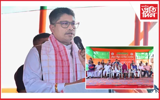 উদমাৰী মজদুৰ সংঘৰ আদৰ্শ অংগনৱাড়ী কেন্দ্ৰৰ আধাৰশিলা স্থাপন পীযুষ হাজৰীকাৰ