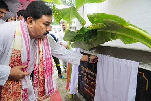 টিহু-ডুমনী সংযোগী পথ উন্নীতকৰণৰ কামৰ শুভাৰম্ভ