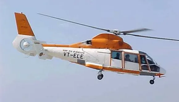 ৩০০০টকাতে মণিপুৰত হেলিকপ্টাৰেৰে এপাক!