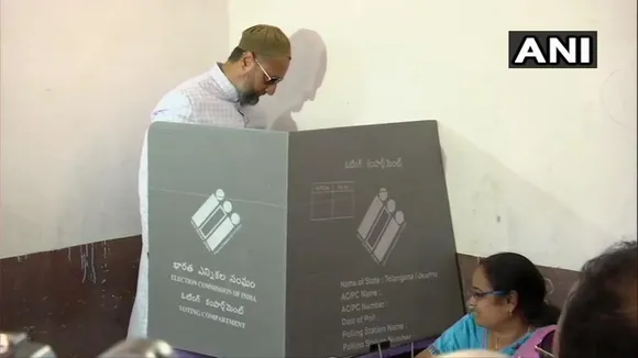 এআইএমআইএমৰ মুৰব্বী আছাদুদ্দিন অ’ৱাইছীৰ ভোটদান…