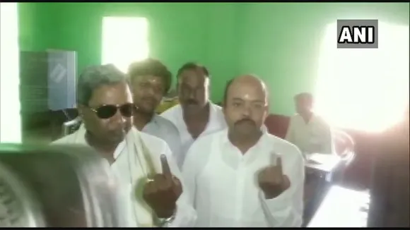 মশীশূৰত প্ৰাক্তন মুখ্যমন্ত্ৰী সিদ্ধাৰামাইয়াৰ ভোটাধিকাৰ সাব্যস্ত