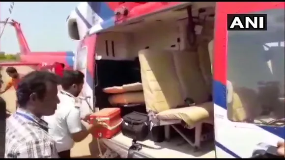 মুখ্যমন্ত্ৰী কুমাৰস্বামীৰ হেলিকপ্টাৰ আৰু ব্যৱহৃত সামগ্ৰীত তন্ন তন্ন তালাচী নিৰ্বাচন আয়োগৰ