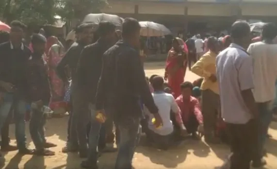 লামডিঙত কিয় খং উঠিল ভোটাৰৰ…VIDEO