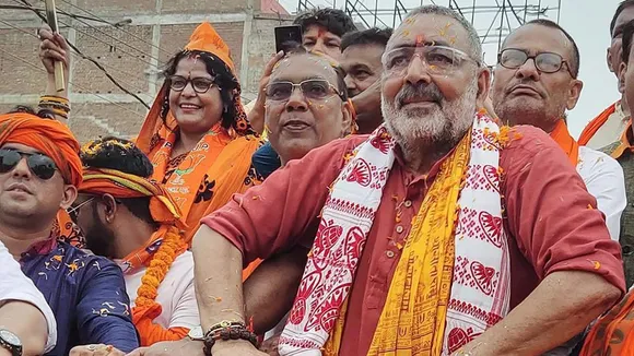 সাম্প্ৰদায়িক মন্তব্য কৰি সংকটত বিজেপি প্ৰাৰ্থী গিৰিৰাজ সিং, নিৰ্বাচন আয়োগে ৰুজু কৰিলে গোচৰ