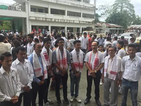 ব্যক্তিগত খণ্ডৰ ২ শিক্ষানুষ্ঠানৰ ৯ শিক্ষাৰ্থীয়ে নাম উজ্বলালে যোৰহাটৰ