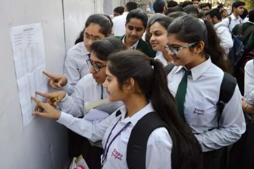 উচ্চতৰ মাধ্যমিক বিজ্ঞান শাখাত শীৰ্ষত অবিনাশ কলিতা
