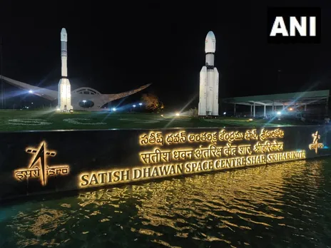 কিছু সময় পাছতেই চন্দ্ৰলৈ উৰা মাৰিব চন্দ্ৰযান-২…