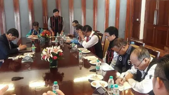 নতুন দিল্লীত আৰ এন ৰবি আৰু থুইংগালেং মুইভাৰ মাজত পুনৰ নগা শান্তি আলোচনা…