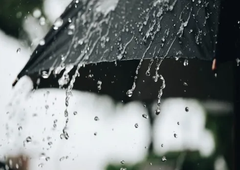 সাৱধান, আহি আছে ব্ৰজপাত, ধুমুহাৰ সৈতে প্ৰচণ্ড বৰষুণ…