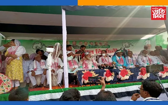 এআইইউডিএফৰ দুৰ্গ হিচাপে খ্যাত যমুনামুখৰ আকাশত হেলিকপ্টাৰ উৰুৱাই আজমলৰ নিৰ্বাচনী চমক…