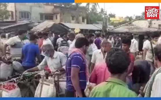 এফালে কোৰোনাৰ দ্ৰুত সংক্ৰমণ, আনফালে পশ্চিম বংগৰ বজাৰত ভিৰ..
