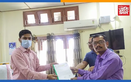সাংবাদিকক মন্ত্ৰী পীয়ুষ হাজৰিকাৰ ভাবুকি দিয়া সন্দৰ্ভত ধনশিৰি আপকুৰ ৰাজ্যপাললৈ স্মাৰক পত্ৰ প্ৰেৰণ