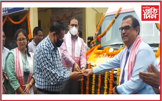ধেমাজি জিলালৈ উন্নত মানদণ্ডৰ  লাইফ চাপৰ্ট এম্বুলেন্স প্ৰদান…
