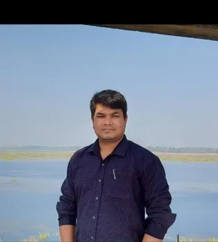 উৎকোচ বিচৰাৰ অভিযোগত নিলম্বন লাট মণ্ডল