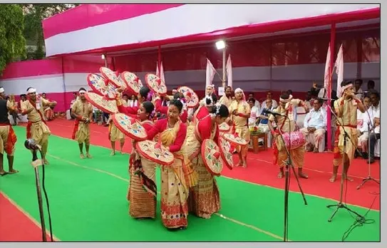 অসম যুৱ পৰিষদ-অসম ছাত্ৰ পৰিষদ নগাঁও জিলা সমিতিৰ উদ্যোগত ৰঙালী বিহু উদযাপন…