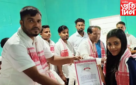 ছোৱালীৰ ১৮ বছৰ আৰু ল’ৰাৰ ২১ বছৰৰ পিছত বিয়াত বহাৰ শপত গ্ৰহণ কৰাই, আমছুৰৰ কৃতি ছাত্ৰ ছাত্ৰীক সম্বৰ্ধনা