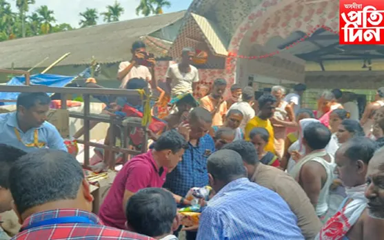 বন্যাৰ্ত লৈ সহায়ৰ হাত নগাঁৱৰ সাংবাদিক সংগঠন নেডমাৰ…
