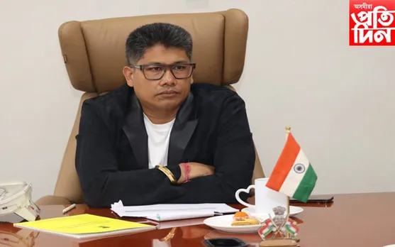 মঙলদৈৰ বান পৰিস্থিতি পৰিদৰ্শন মন্ত্ৰী পিযুষ হাজৰিকাৰ, উপায়ুক্তক দিলে নিৰ্দেশ…