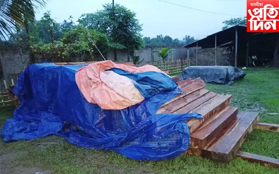 কাছাৰৰ ভাগাবাজাৰত তিনি লাখ টকাৰ চোৰাং কাঠ জব্দ…