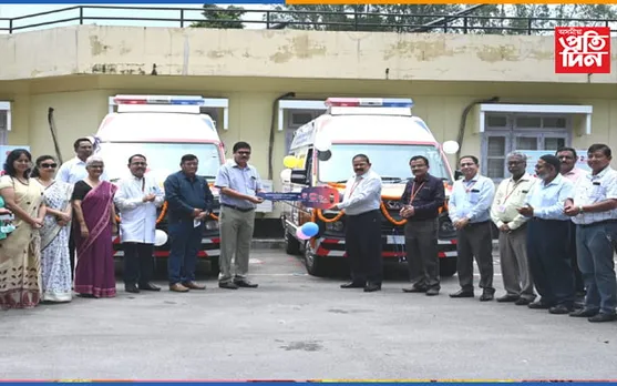 বঙাইগাঁও শোধনাগাৰে বৰপেটা জিলালৈ আগবঢ়ালে ২ খন এম্বুলেন্স আৰু স্বাস্থ্য সেৱাৰ সঁজুলি…