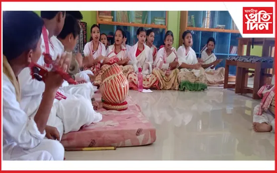 মথুৰাপুৰ শংকৰদেৱে শিশু নিকেতনত শ্ৰীমন্ত শংকৰদেৱৰ তিৰোভাৱ তিথি…