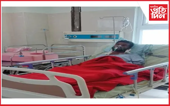 বিদ্যুৎপৃষ্ট হৈ জীৱন-মৃত্যুৰে যুঁজিছে জিয়াবুৰ, চিকিৎসাৰ বাবে বিচাৰিছে সহায়ৰ হাত…