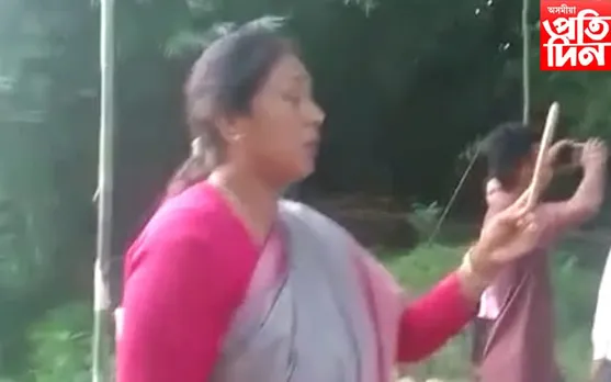 অবৈধ বালি ব্যৱসায়ৰ বিৰুদ্ধে সৰৱ বকোৰ বিধায়িকা নন্দিতা দাস…