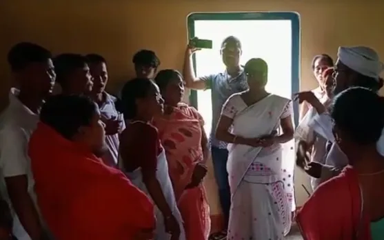 মাণিয়াহোলা বিদ্যালয় পৰিৱৰ্তিত হৈছে অবৈধ বাসস্থান, মদৰ ঘাটিলৈ…