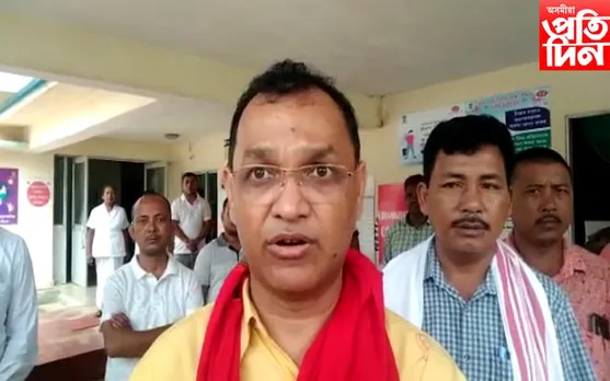 উৰিয়ামঘাট আদৰ্শ চিকিৎসালয় পৰিদৰ্শন বিধায়ক বিশ্বজিত ফুকনৰ…