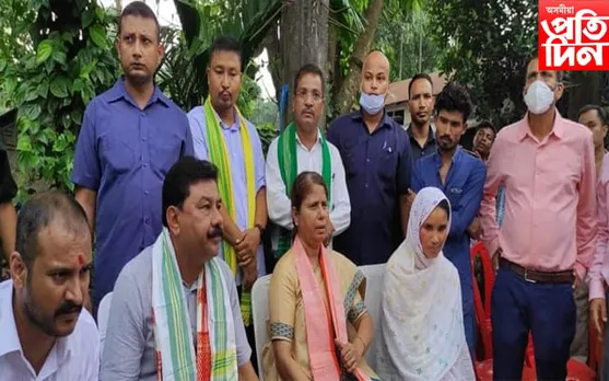 ধুবুৰীৰ বিলাসীপাৰাৰ বেলতলীত মন্ত্ৰী অজন্তা নেওগ আৰু ৰঞ্জিত কুমাৰ দাস…