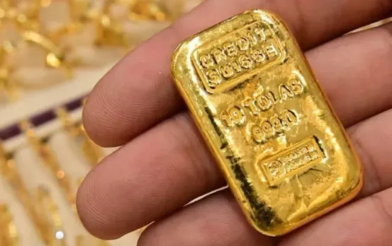 UP Gold Rate Today: यूपी में सोना हुआ सस्ता, लखनऊ से अयोध्या तक सर्राफा बाजार में रेट गिरे, जानें ताजा भाव