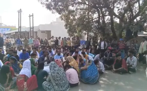 जांजगीर-चांपा में युवक की सड़क हादसे में मौत: परिजनों ने 5 घंटे किया चक्का जाम, 20 लाख मुआवजा की मांग की