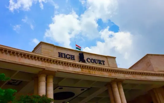 Up Schools Merger: स्कूलों के मर्जर पर हाईकोर्ट की लखनऊ बेंच का आदेश, प्राथमिक स्कूलों का विलय वैध,सरकार को राहत