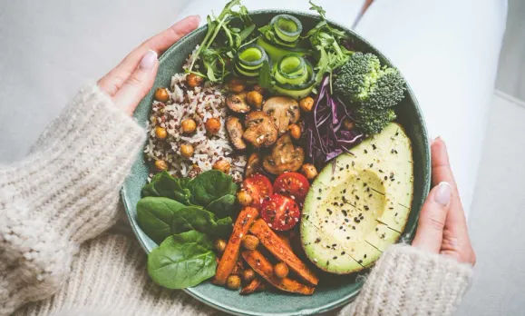 नाश्ते पर डिपेंड है दिन भर की ताकत का आधार: बस नाश्ते में शामिल करें ये फ़ूड आइटम्स, पूरे दिन रहेंगे एक्टिव एंड हेल्दी