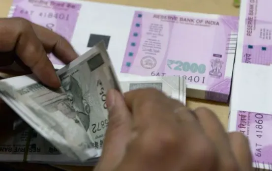 UP Bareilly handicapped person deposit 97.24 lakh rupees hawala money zxc