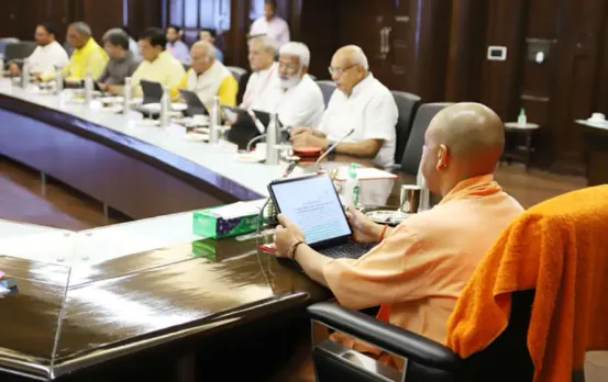 UP Cashless Medical Facility Teachers before diwali CM Yogi statement hindi news zxc