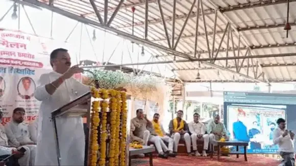 शिक्षक ‌सम्मान समारोह: शिक्षकों‌‌ के ट्रांसफर पर मंत्री ने कही ऐसी बात,‌ तालियों से गूंज गया सभागार