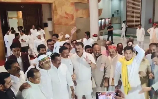 कांग्रेस ने मंडला एनकाउंटर मामले में वॉकआउट किया।